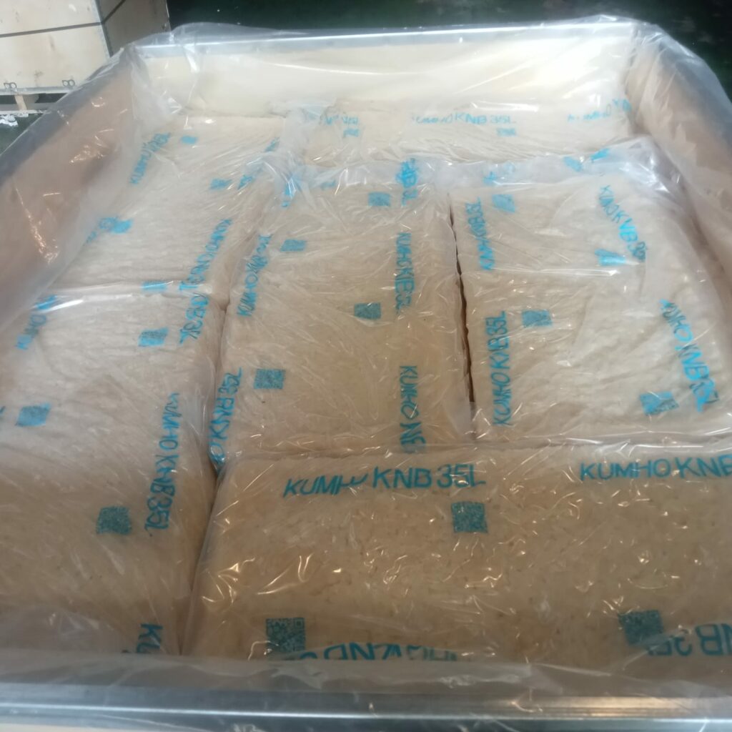 Knb35l Cận Cảnh V1